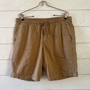 GAP Khaki Elastic Waistband Shorts